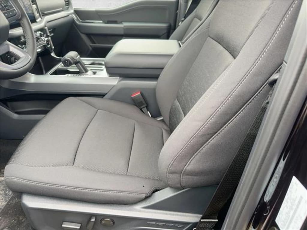 New 2025 Ford F-150 XLT Truck SuperCrew Cab