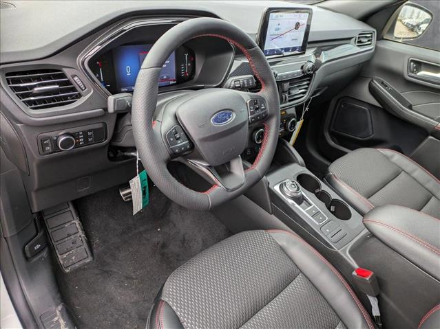 2024 Ford Escape ST-Line photo 3