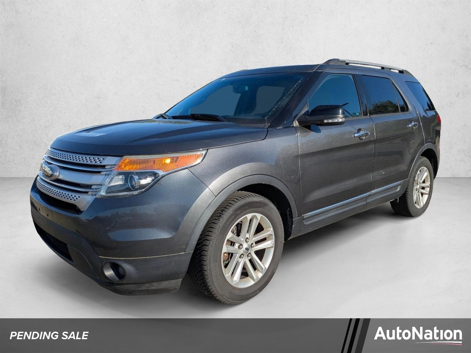 2015 Ford Explorer XLT 4x4's photo
