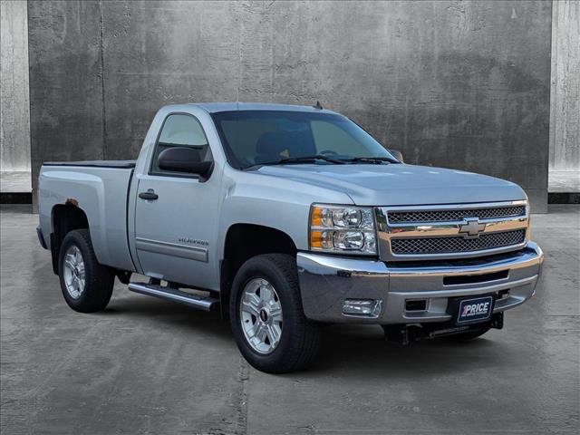 2013 Chevrolet Silverado 1500 LT photo 3