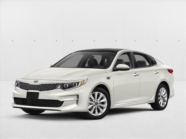 2018 Kia Optima LX's photo
