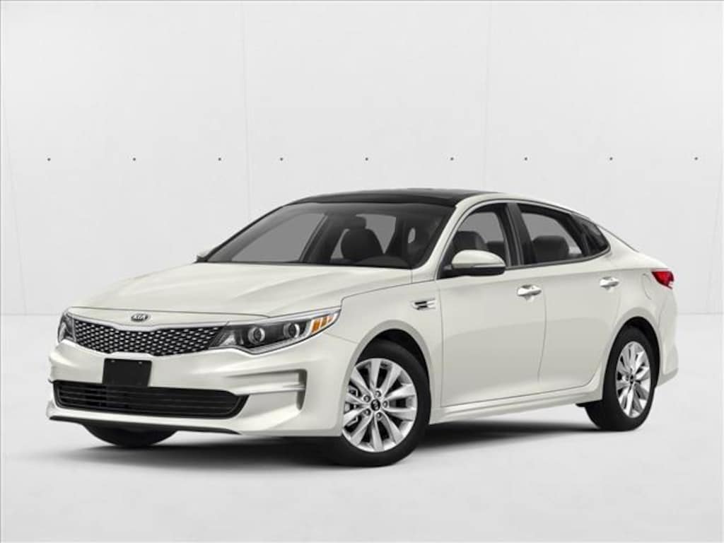 Used 2018 Kia Optima LX Sedan