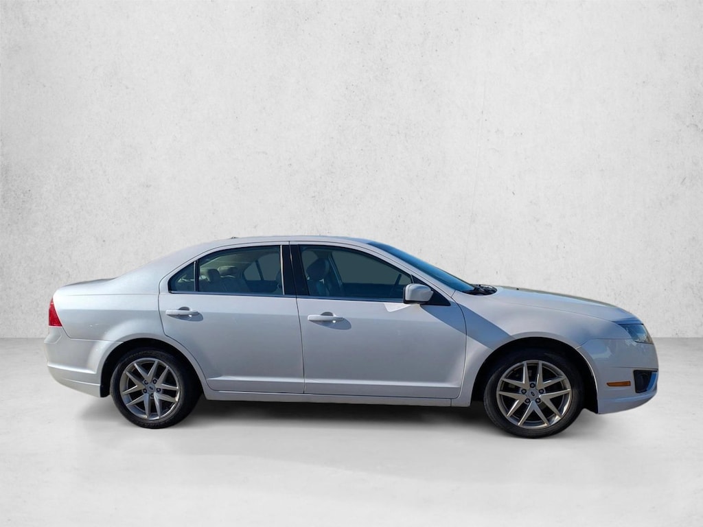 Used 2012 Ford Fusion SEL Sedan