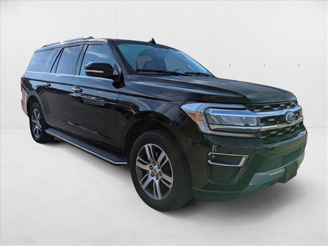 2023 Ford Expedition MAX Limited photo 2