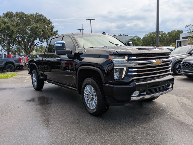 2022 Chevrolet Silverado 2500HD High Country photo 3