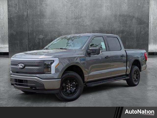 2025 Ford F-150 Lightning XLT's photo