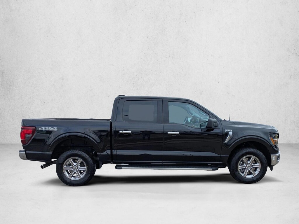 Used 2025 Ford F-150 XLT Truck SuperCrew Cab