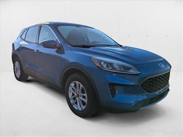 2021 Ford Escape SE photo 3