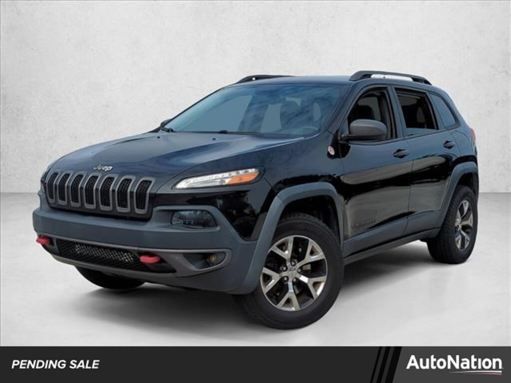 Used 2015 Jeep Cherokee Trailhawk SUV