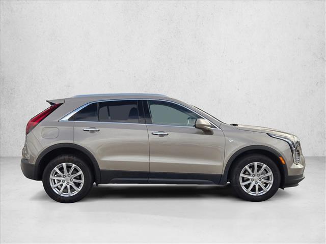 2023 Cadillac XT4 Luxury photo 4