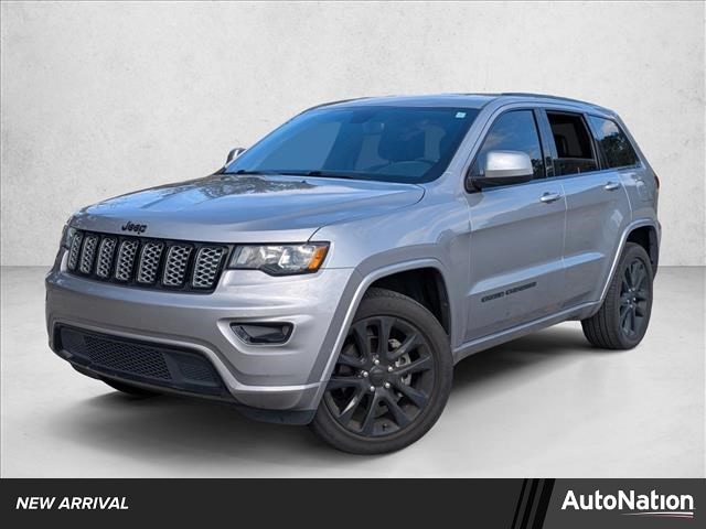 2020 Jeep Grand Cherokee Altitude's photo