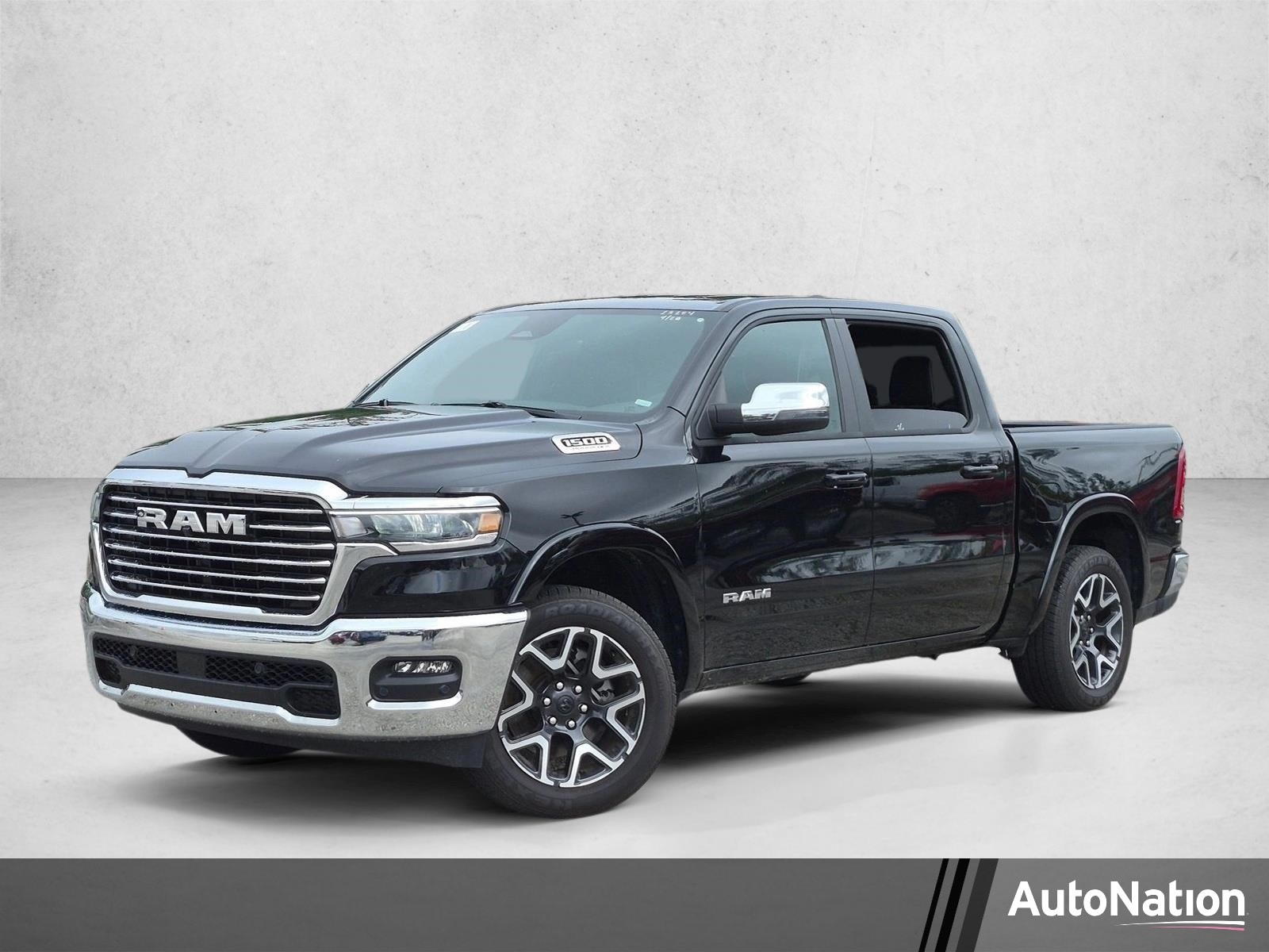 2026 RAM 1500 Laramie 4x4 Crew Cab 5'7's photo