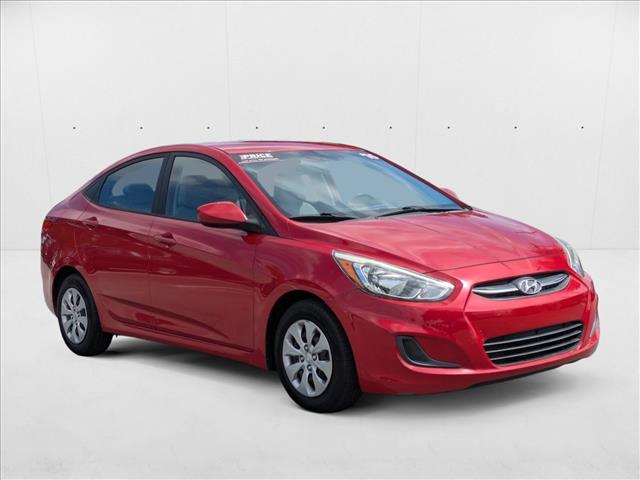 2016 Hyundai Accent SE photo 3