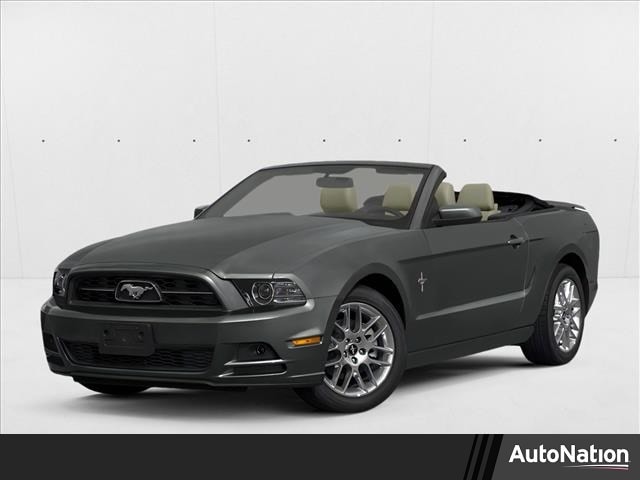 2014 Ford Mustang V6 Premium's photo