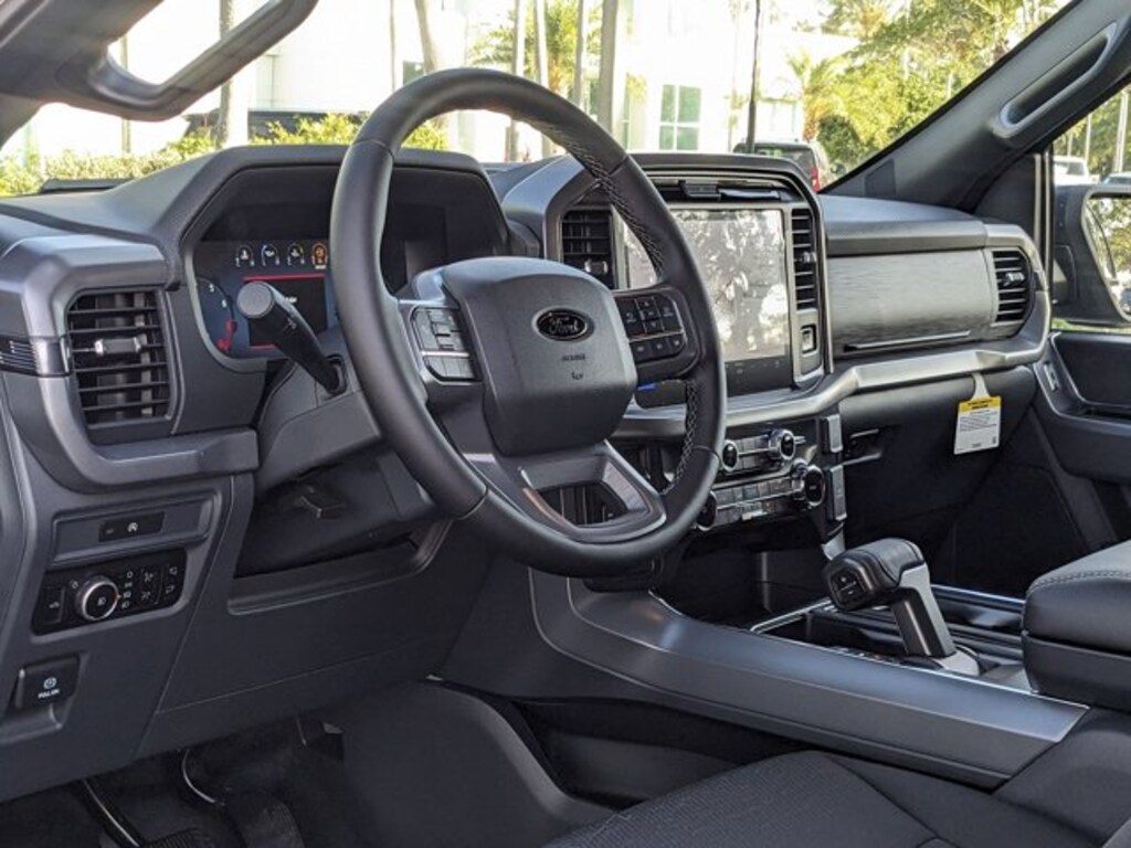 New 2025 Ford F-150 XLT Truck SuperCrew Cab