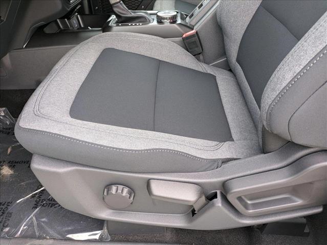 2025 Ford Bronco Base photo 4