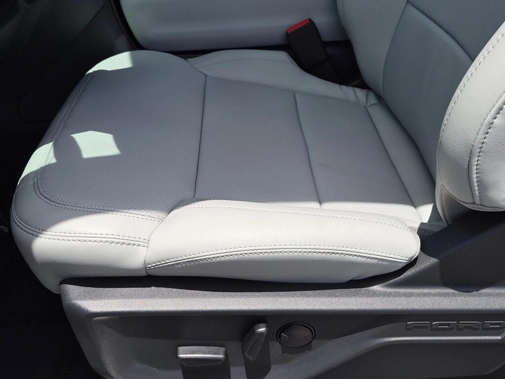 New 2027 Ford Expedition Platinum SUV