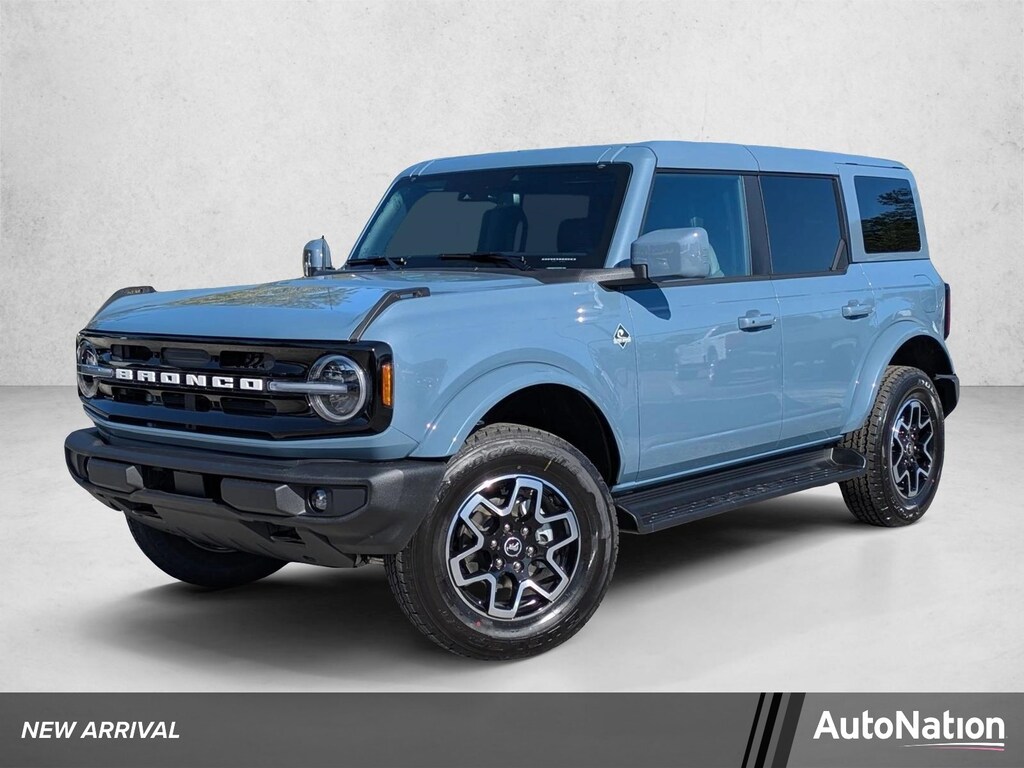 New 2025 Ford Bronco Outer Banks SUV