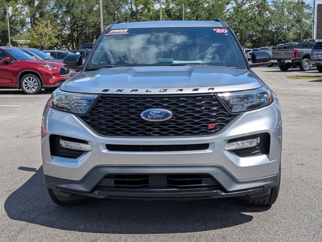 2020 Ford Explorer ST photo 2