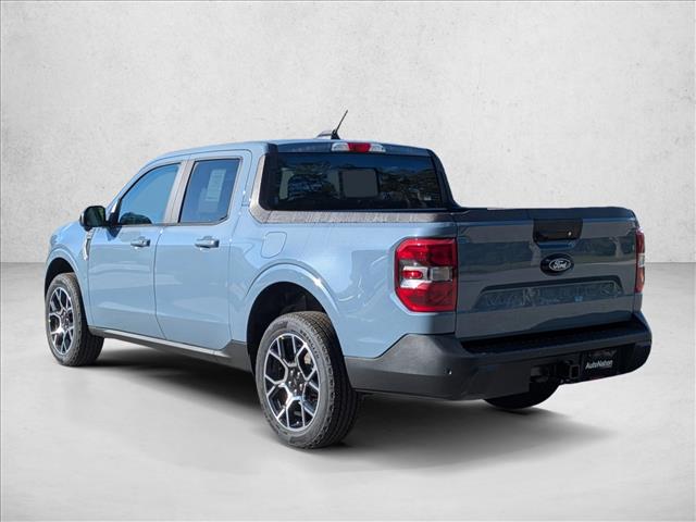 2025 Ford Maverick Lariat photo 2