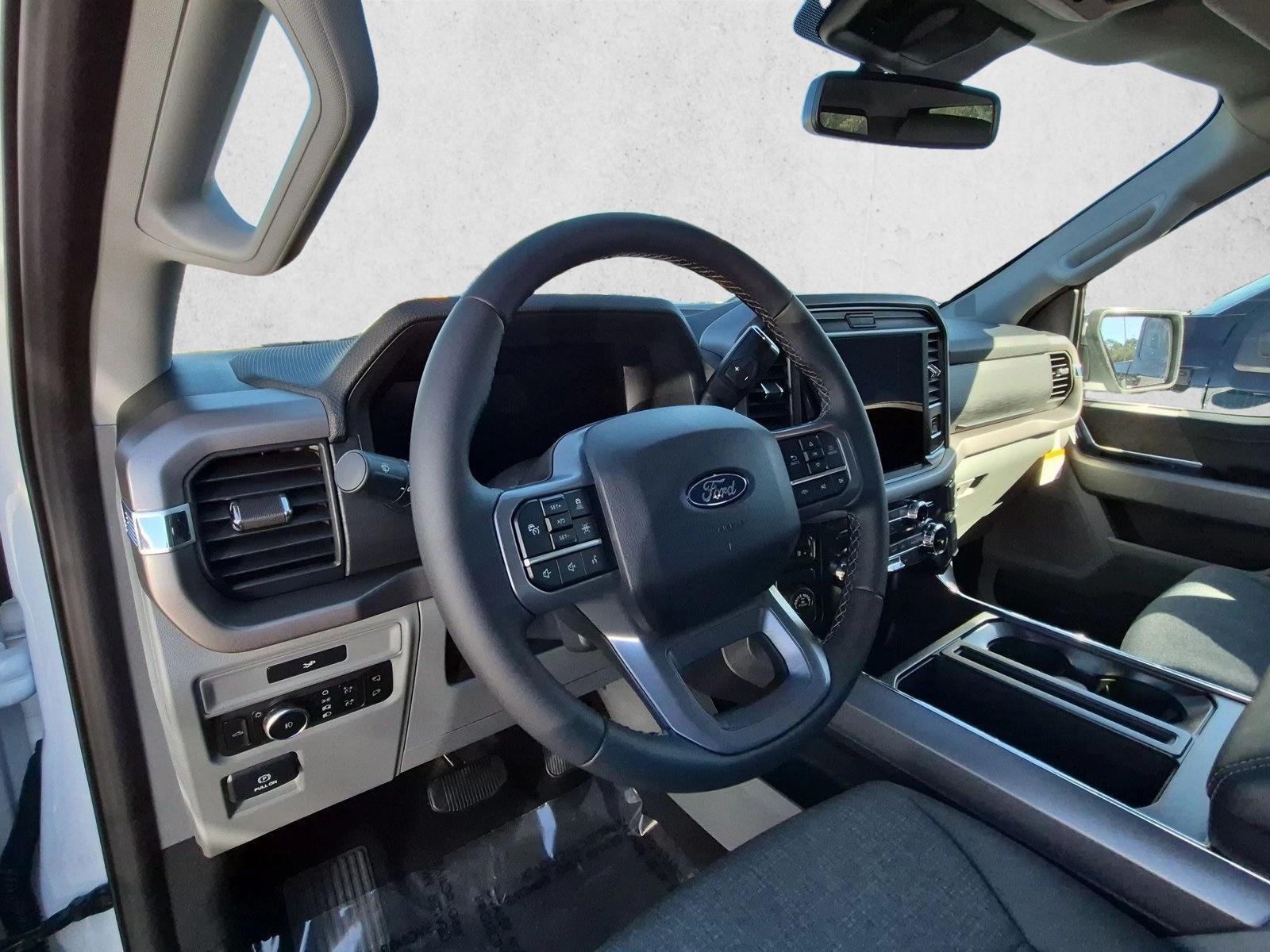 New 2026 Ford F-150 XLT Truck SuperCrew Cab