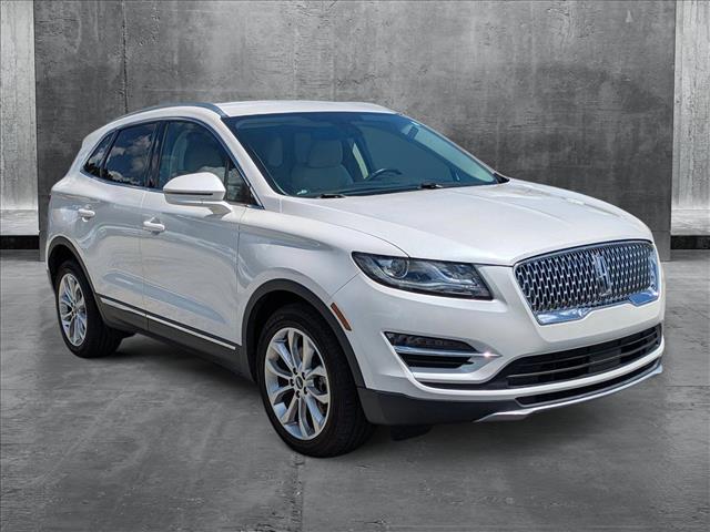 2019 Lincoln MKC Select photo 3