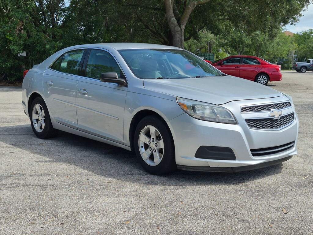 Used 2013 Chevrolet Malibu LS Sedan