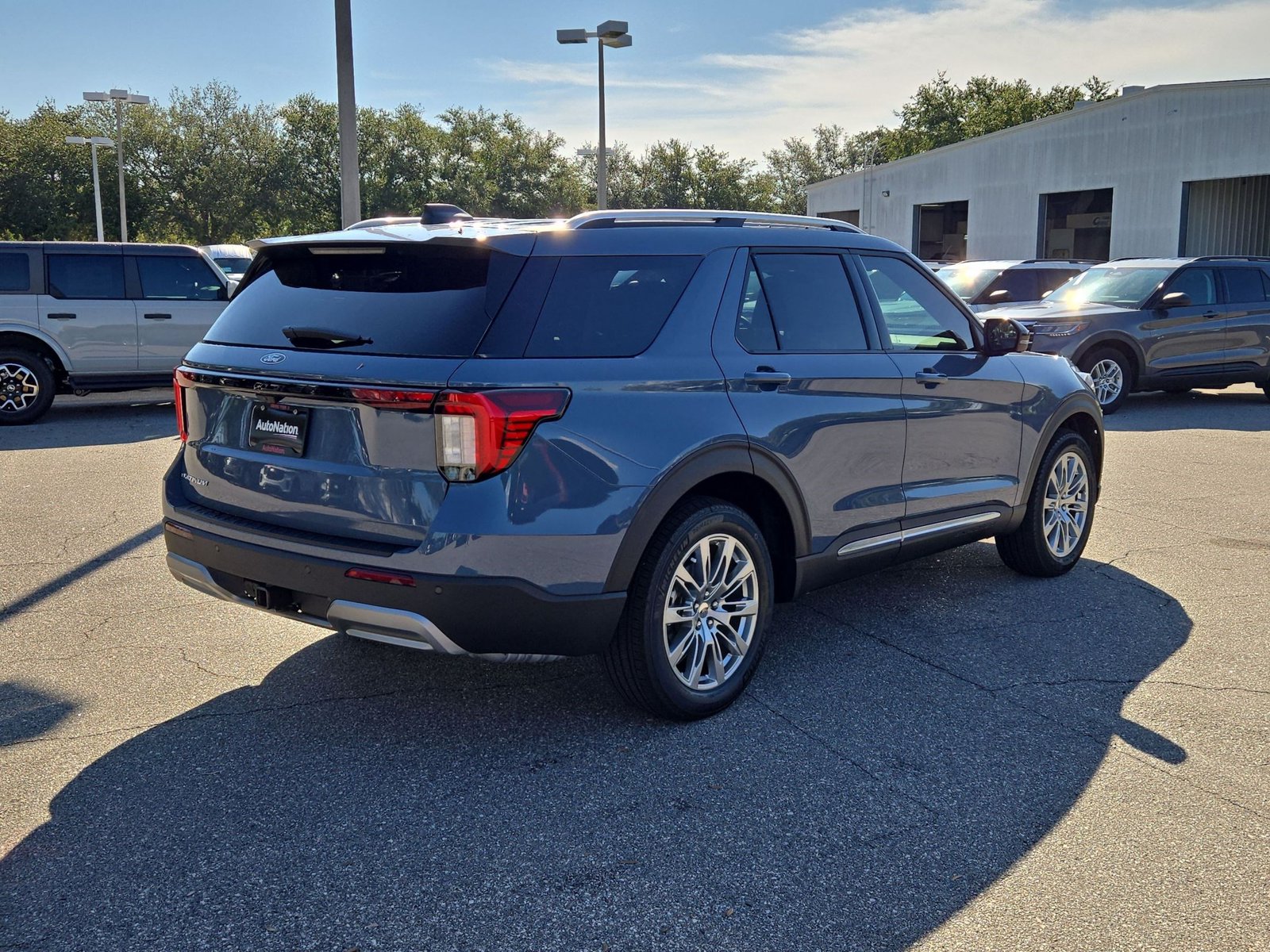 New 2027 Ford Explorer Platinum SUV