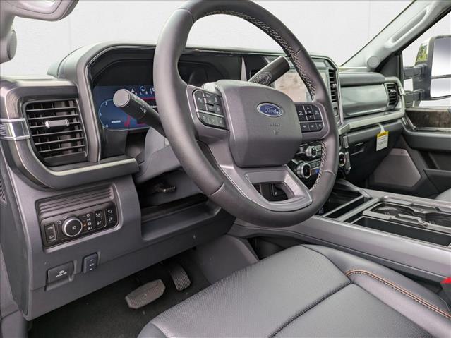 2026 Ford F-250 Lariat photo 3