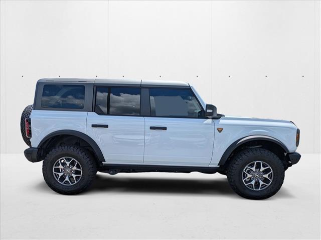 2024 Ford Bronco Badlands photo 4