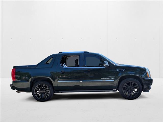 2013 Cadillac Escalade EXT Premium photo 4