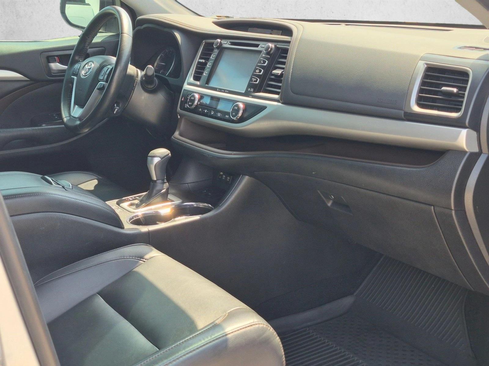 2019 Toyota Highlander 20