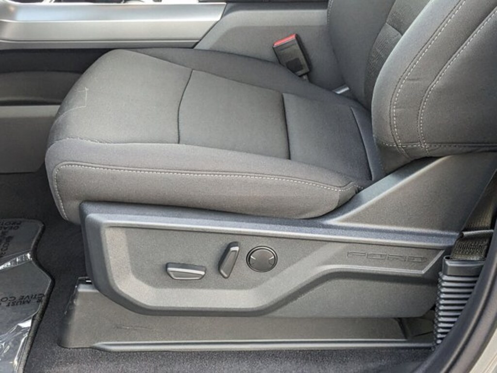 New 2025 Ford F-150 XLT Truck SuperCrew Cab