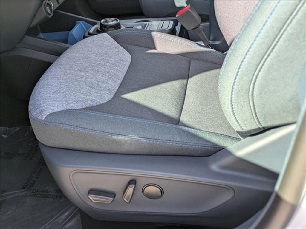 New 2026 Ford Maverick XLT Truck SuperCrew