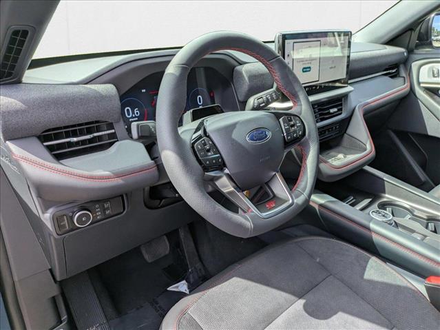 2025 Ford Explorer ST photo 3