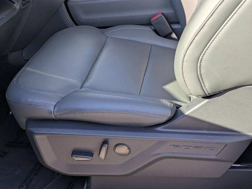 New 2026 Ford Expedition Active SUV