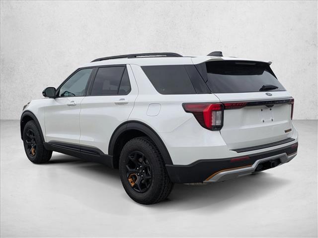2026 Ford Explorer photo 2