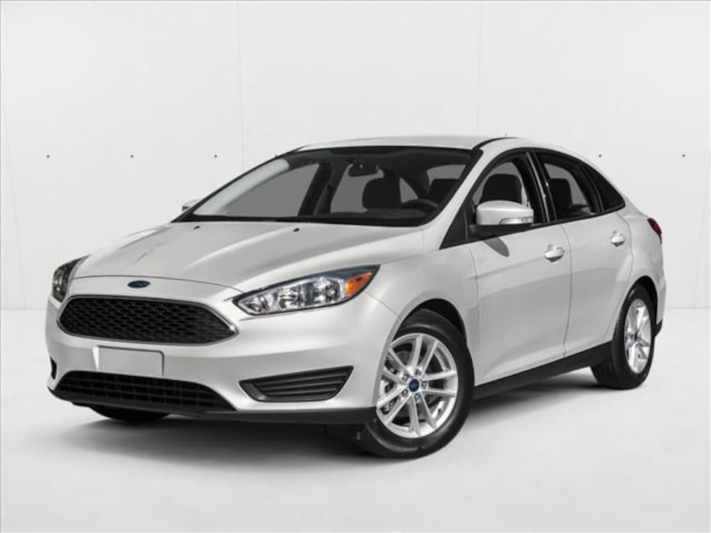 Used 2016 Ford Focus SE Sedan