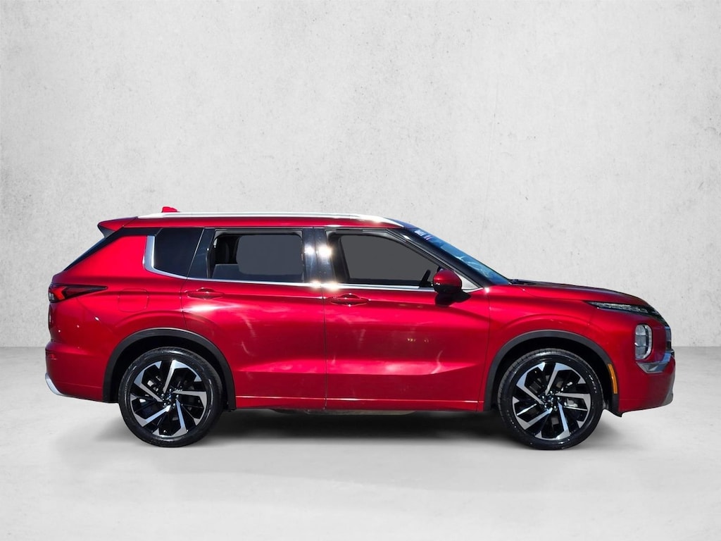 Used 2022 Mitsubishi Outlander SEL CUV