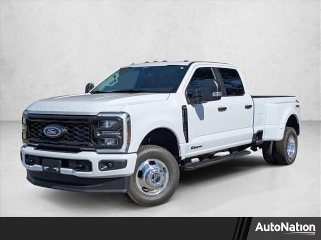 New 2026 Ford F-350 XL Truck Crew Cab