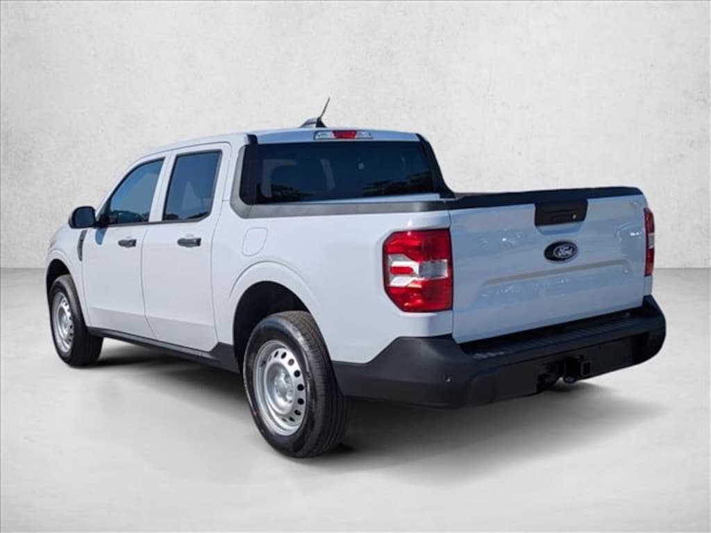 New 2026 Ford Maverick XL Truck SuperCrew