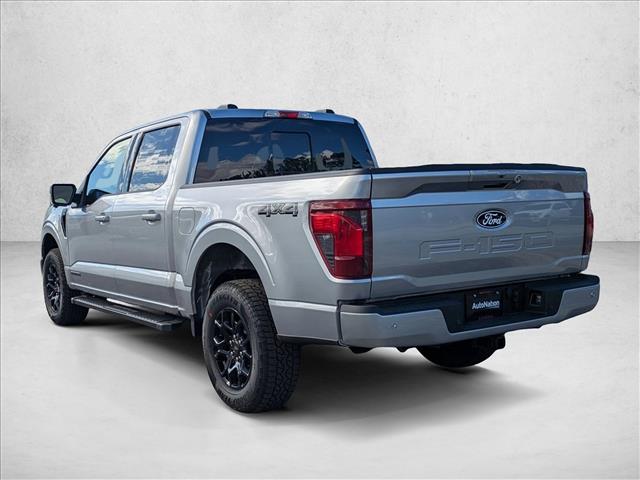 2025 Ford F-150 XLT photo 2