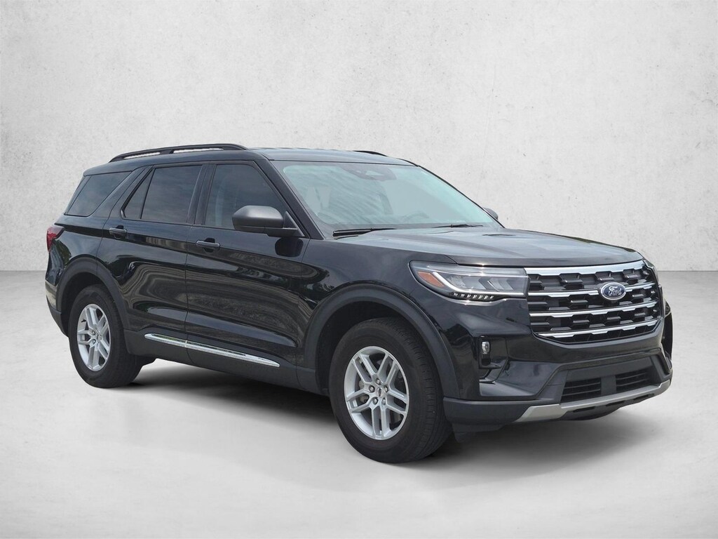 Used 2025 Ford Explorer Active SUV
