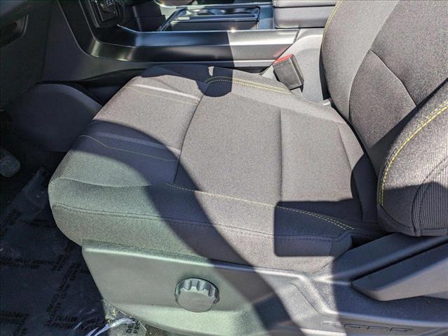 2025 Ford F-150 STX photo 4