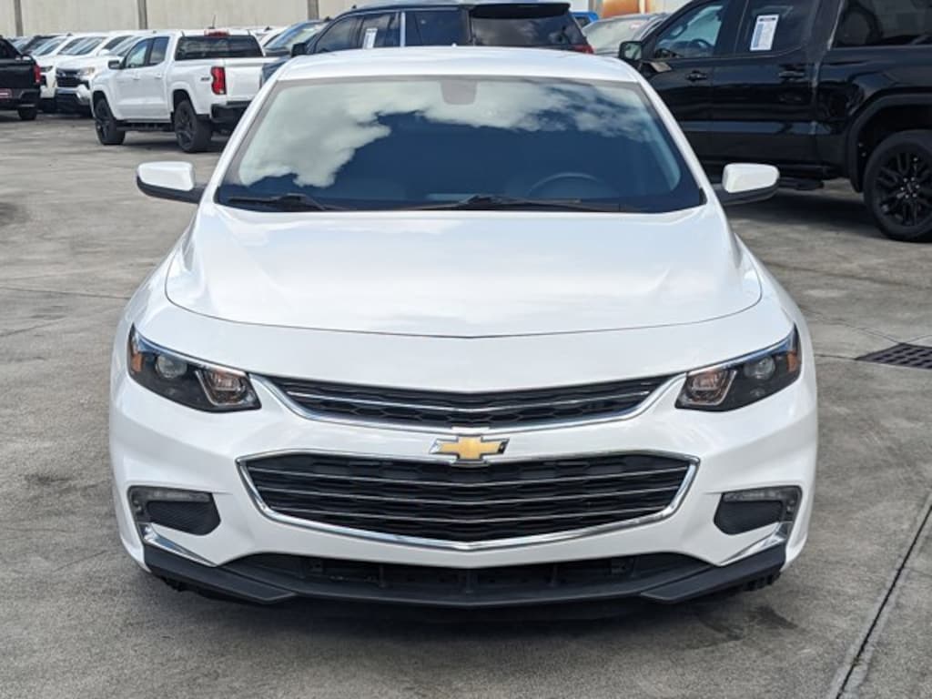 Used 2018 Chevrolet Malibu Premier Sedan
