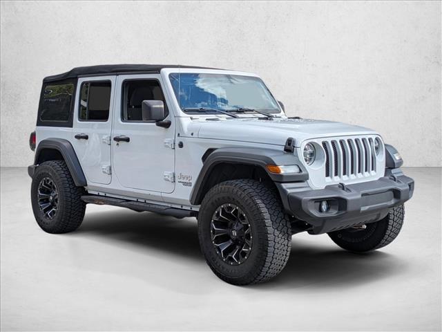 2020 Jeep Wrangler Sport S photo 3