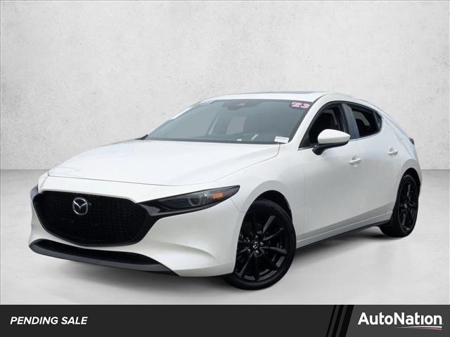 2023 Mazda Mazda3 Premium's photo