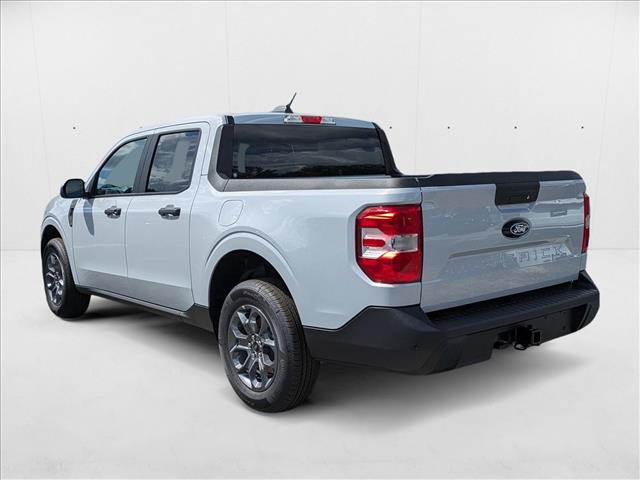 2025 Ford Maverick XLT photo 2