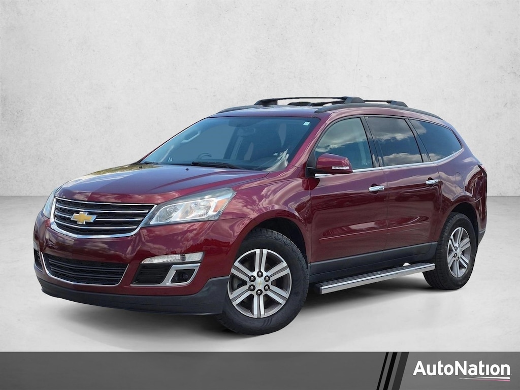 Used 2017 Chevrolet Traverse LT SUV