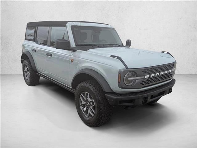 2024 Ford Bronco Badlands photo 3